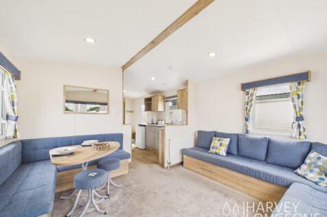 ABI Arizona Premier lounge with blue fitted seatin
