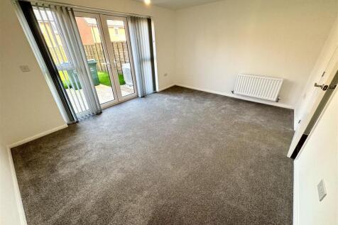 Silverhill Place, The Meadows, Coventry photo 3