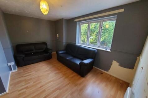 WhatsApp Image 2025-10-15 at 11.46.35 (2).jpeg