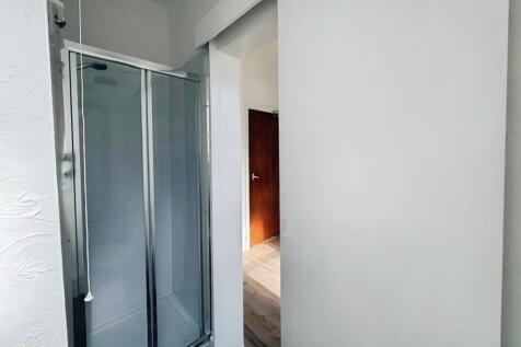 Clifford Road, Blackpool, Lancashire, FY1 photo 3