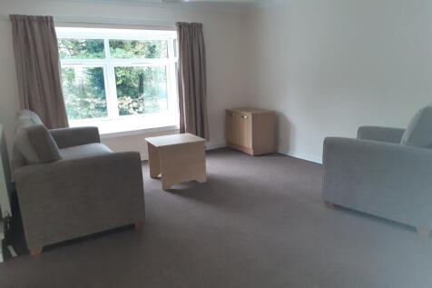 Foxlands Crescent, Penn, Staffordshire photo 4