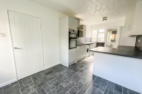 Churchfield, Harlow, Essex, CM20 photo 4