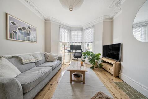 Bristol, BS4 - property photo