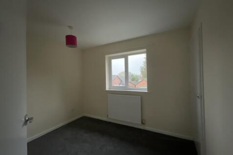 12 Bromley Road, Bicton Heath, Shrewsbury photo 5