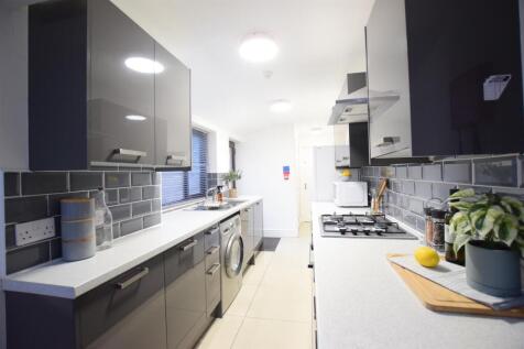 Boultham Avenue - Student House Share -  26/27 photo 4