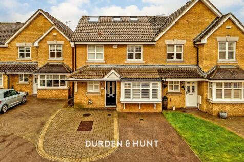 Hornchurch, RM11 - property photo