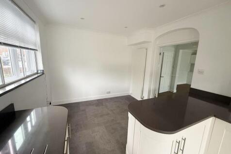 Colchester Road, Ipswich, Suffolk, IP4 photo 5