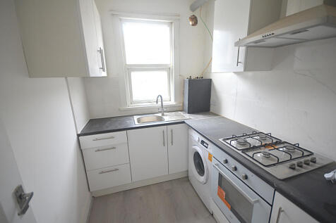 Two Bedroom Flat- Highbury Garden IG3