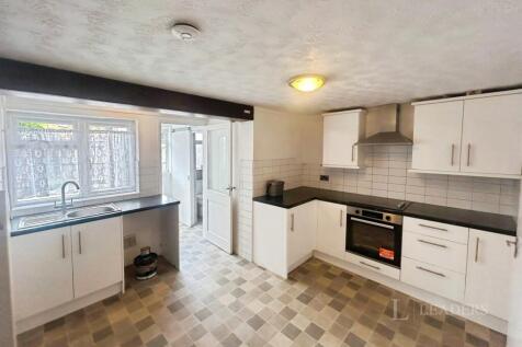 Church Road, Paddock Wood, Tonbridge, TN12 photo 5