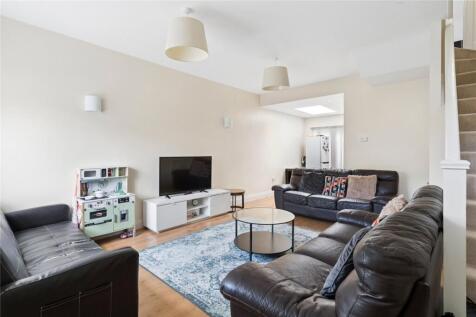Sitting/Dining Room