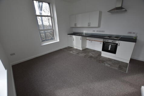 Flat 5 Church House Pendlebury Road photo 4