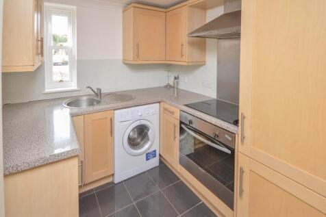 Bentfield Road, Stansted, CM24 photo 3