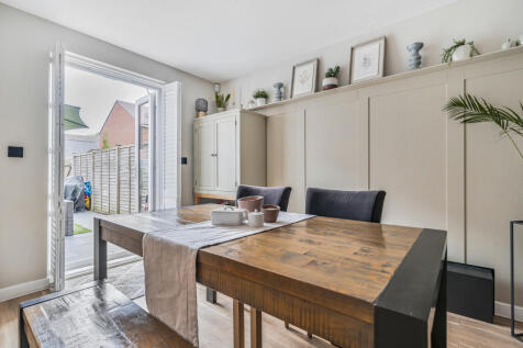 1325039-15-6877d1...