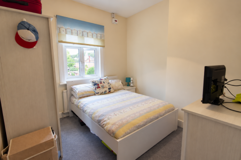 Tavistock Road, South Woodford, Redbridge, London photo 4