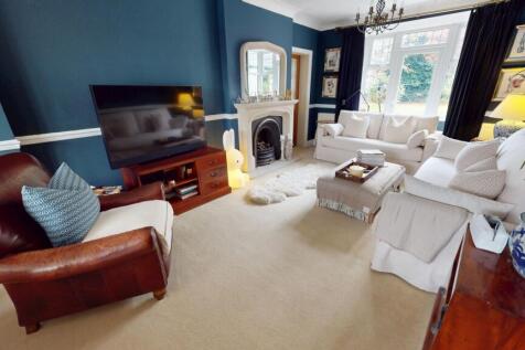 Open Plan Living &amp; Dining Room