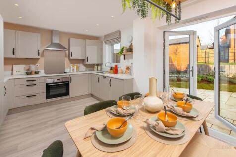 FRAMPTON KITCHEN/DINER