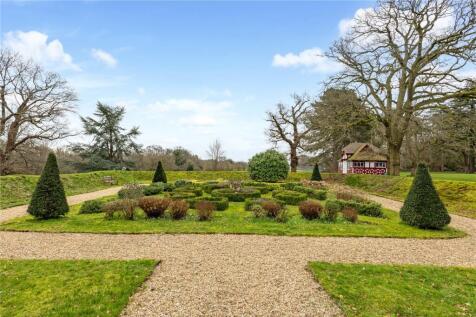 Communal Grounds