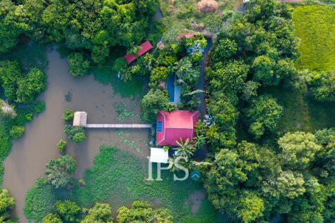 2 Bedroom Villa  For Sale - Tuek Chhuo, Kampot