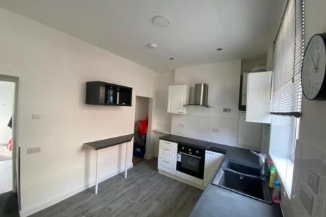 Hunslet Street, Burnley, Lancashire photo 3
