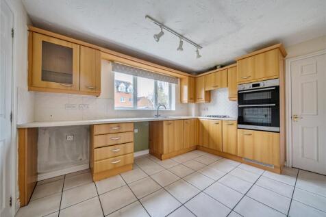 Kitchen/Breakfast Rm