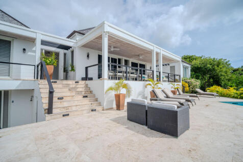 Terrace and Sun Deck