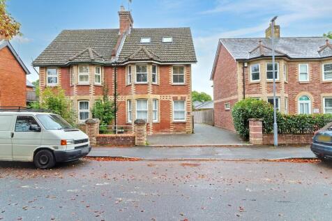 22 Station Road, Wimborne, BH21 1RG