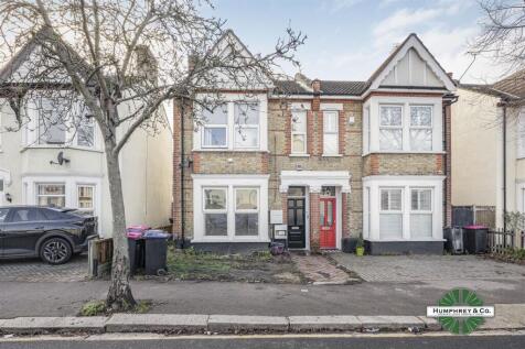 49A    Chelmsford Avenue -013.jpg