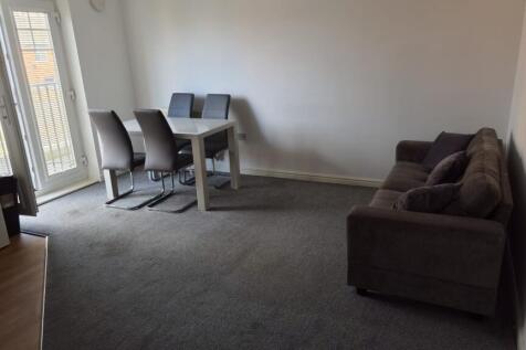 Kerridge Drive,  Warrington, WA1 2GW photo 3