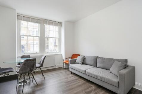 3-bed flat on The Waterloo Estate, Waterloo London SE1, £3,600/mo