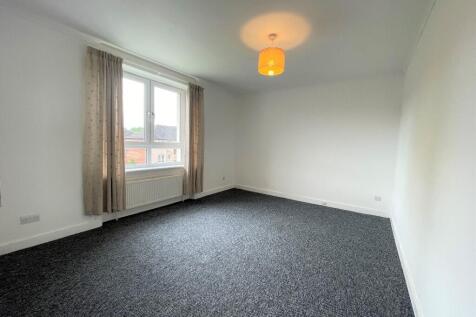Dumbarton Road, Knightswood, Glasgow, G14 photo 5