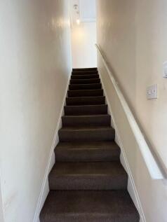 Buttfield Close, Dagenham, London, RM10 photo 4