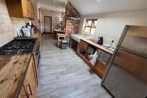 20 Pinchbeck Road, Spalding photo 3