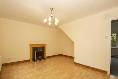 Rillington Garden, Emerson Valley photo 5