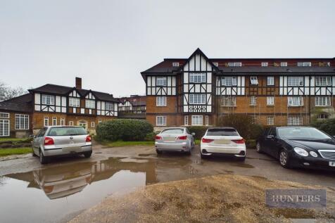 CAM01645G0-PR0139-STILL015.jpg