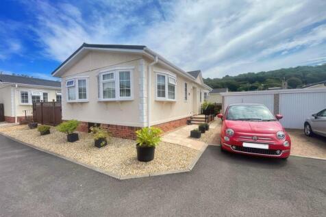 Garage &amp; Parking