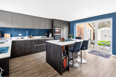 14fitzroycloselarge6