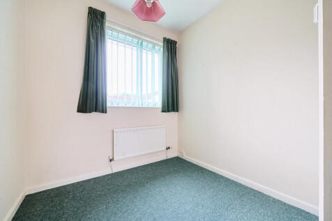 1297401-21-682da6...