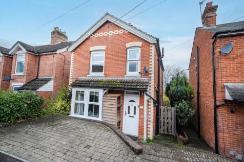 Andover, SP10 - property photo