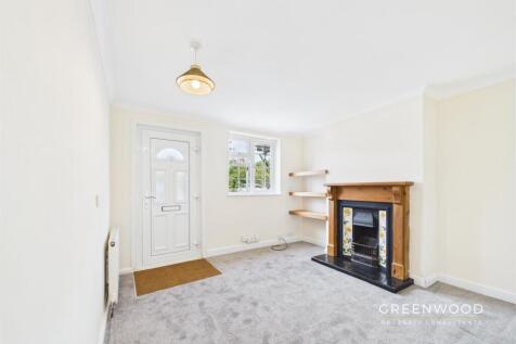 Colne Bank Avenue, Colchester photo 3