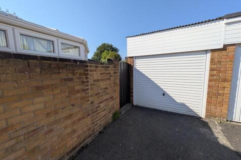 Garage.jpg