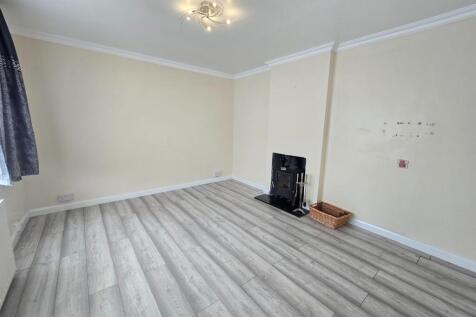 55 Caymer Road, Eastfield, Scarborough photo 5