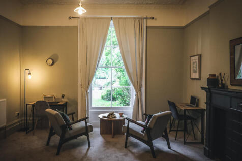 IMG_5951 Living room 