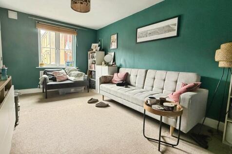 Primmers Place, Westbury photo 4