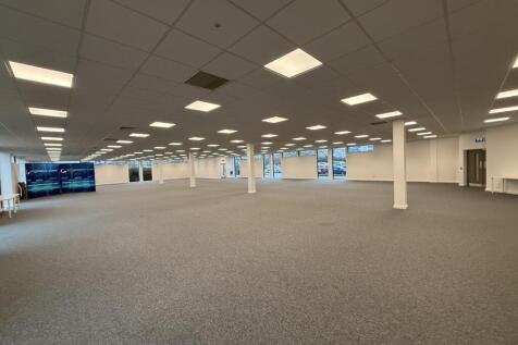 Serviced Office to rent Image 4