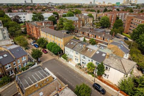 Askew Crescent-29.jpg