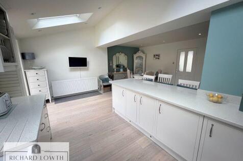 Open Plan Dining Kitchen