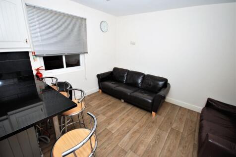 8 The George, George Street, Leamington Spa, Warwickshire photo 4