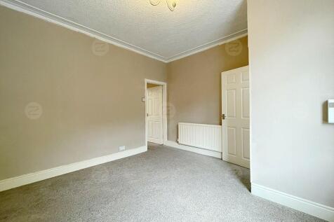 Flint Street, Manchester, Greater Manchester, M43 7HA photo 4