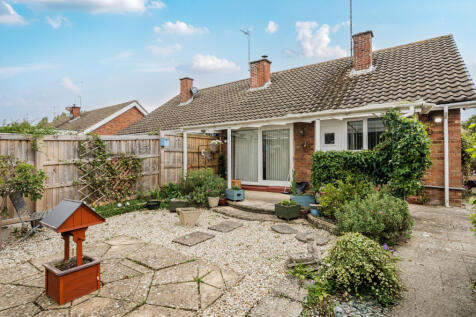 1356308168cbe04b4259a