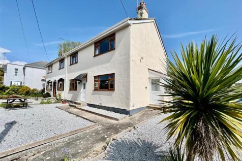 Flat 2 Garrow Court 1.JPG